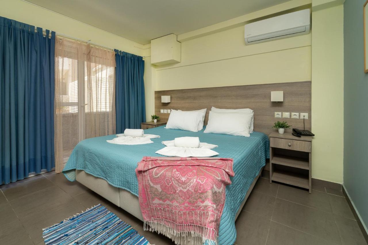 Hotel Estia 菲尼孔塔 外观 照片